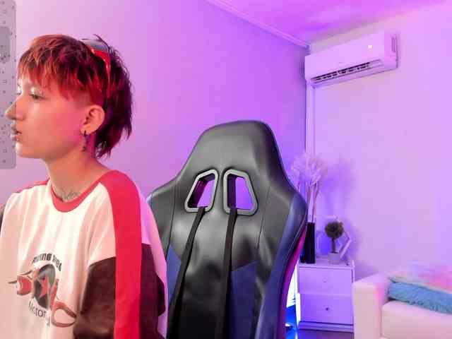 Jessi-Rossee webcam