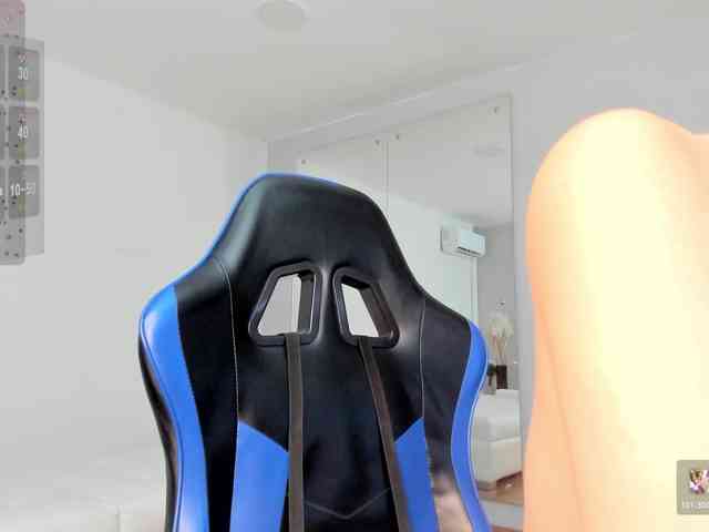 Jessi-Rossee webcam