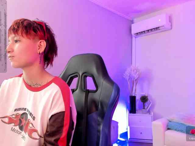 Jessi-Rossee webcam