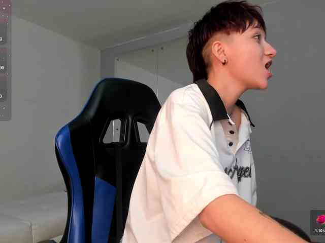 Jessi-Rossee webcam