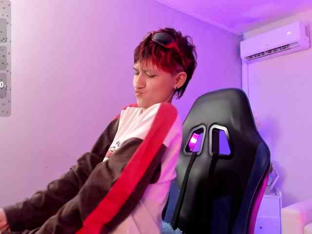 Jessi-Rossee webcam