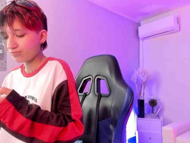 Jessi-Rossee webcam