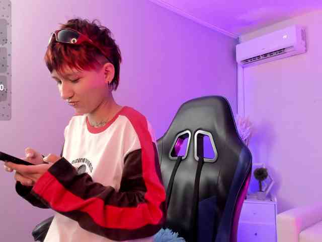 Jessi-Rossee webcam