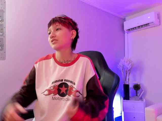 Jessi-Rossee webcam
