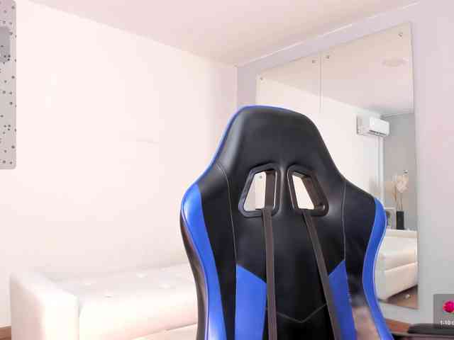 Jessi-Rossee webcam