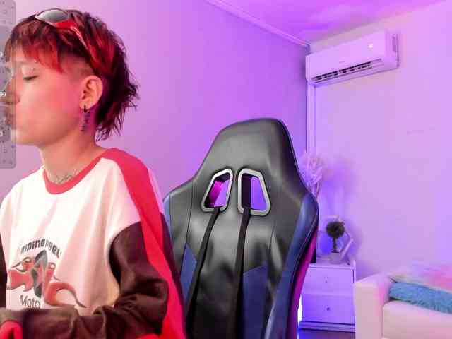 Jessi-Rossee webcam