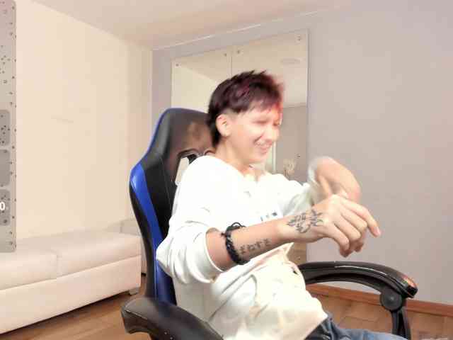 Jessi-Rossee webcam