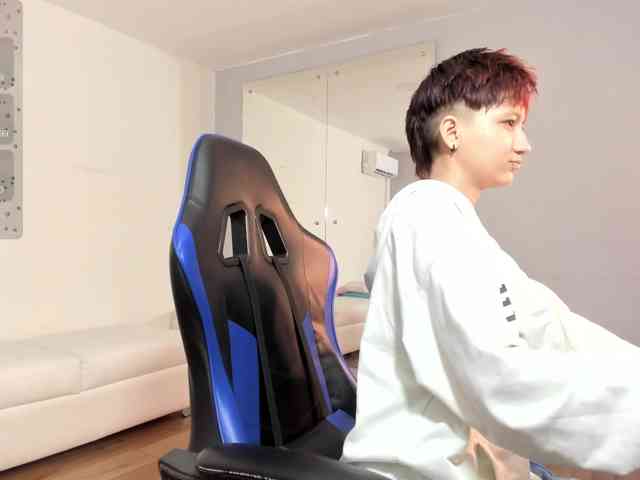 Jessi-Rossee webcam