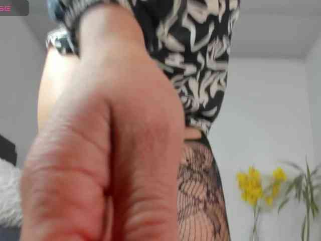 dakotacarvajal webcam