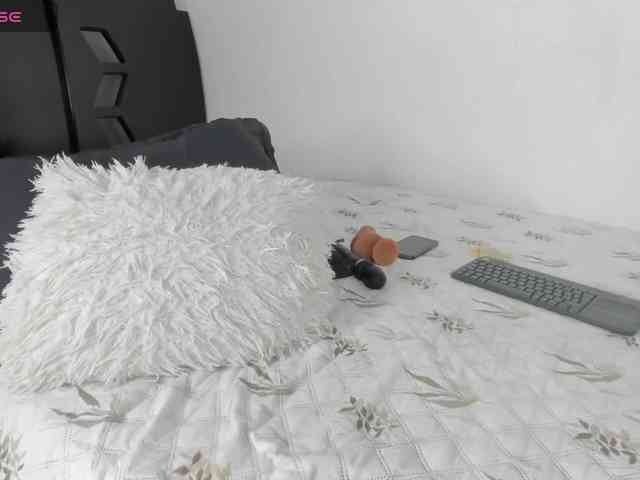 dakotacarvajal webcam