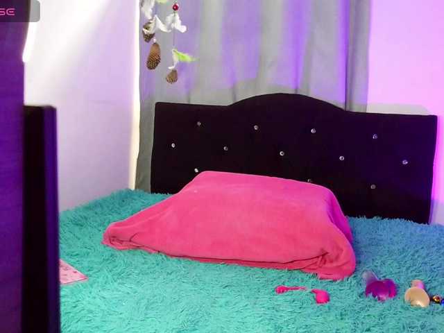 sweetcamy live cam on UnifiedCams