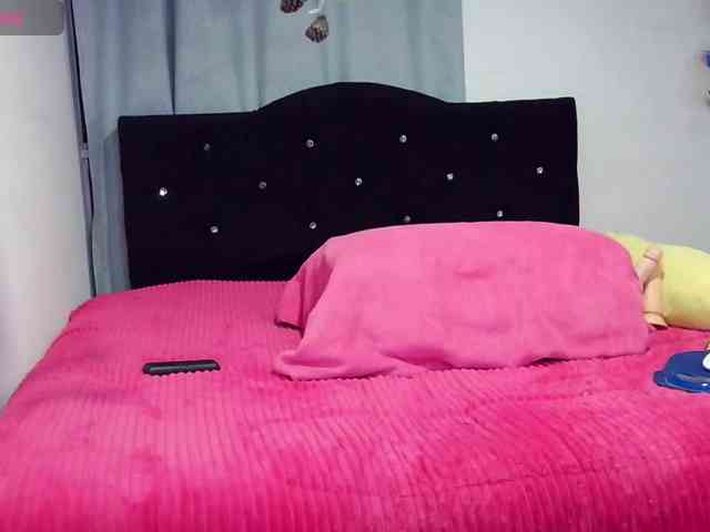 sweetcamy's live room