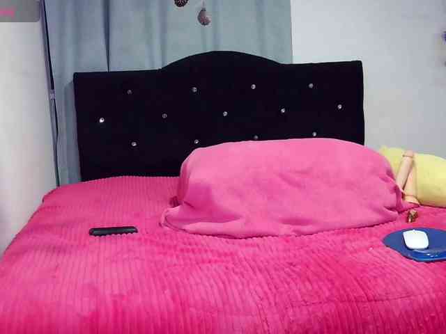 sweetcamy's live room