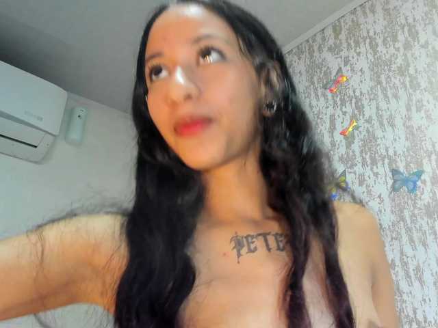 MegannBabby live cam on BongaCams