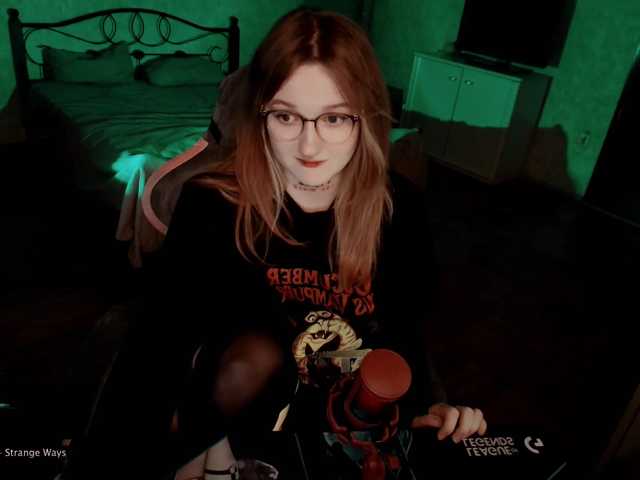 raingurl, live now on BongaCams