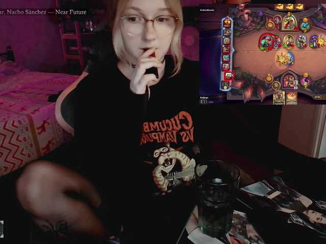 raingurl live webcam show