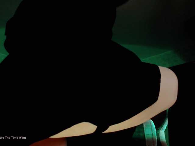 raingurl live cam preview