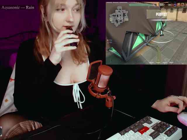 raingurl webcam