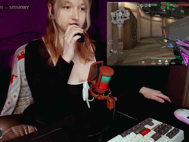 raingurl webcam