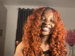Ebonnyy's Live Webcam