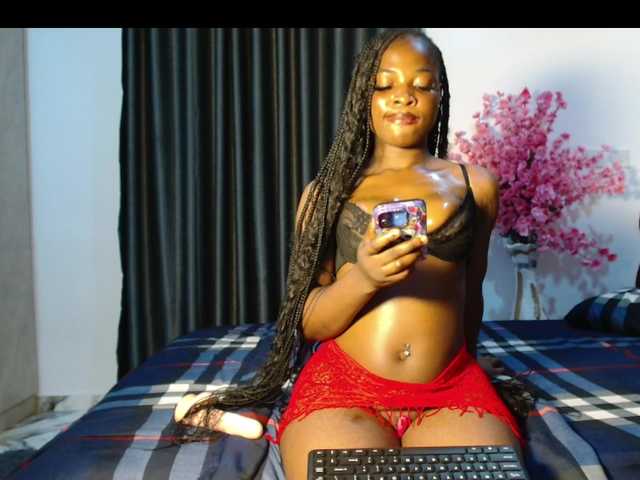 Ebonnyy live cam on BongaCams