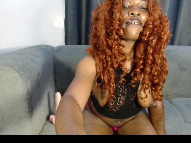 Ebonnyy live cam on BongaCams