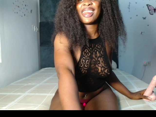 Ebonnyy live cam on BongaCams