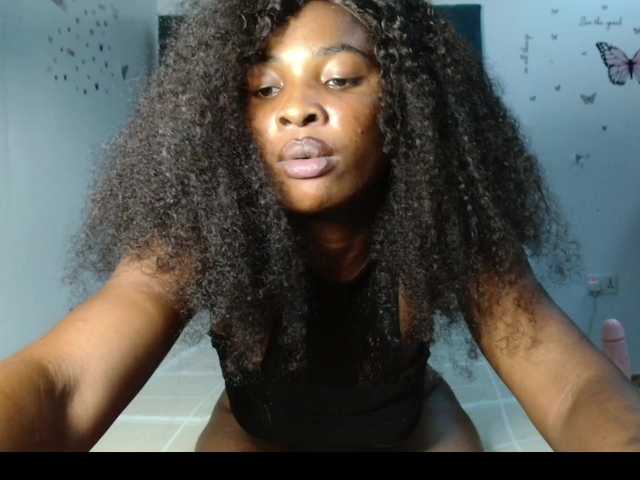Ebonnyy live cam on BongaCams