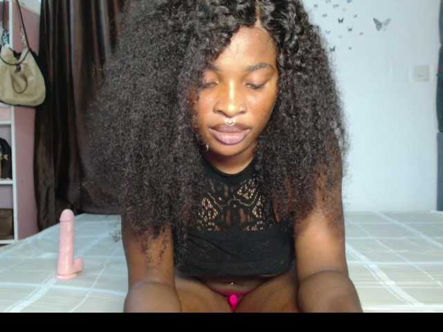 Ebonnyy live cam on BongaCams