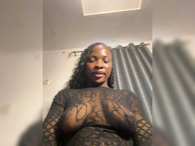 Ebonnyy live cam on BongaCams