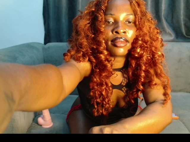 Ebonnyy live cam on BongaCams