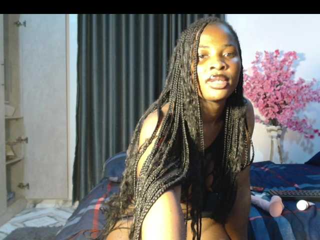 Ebonnyy live cam on BongaCams