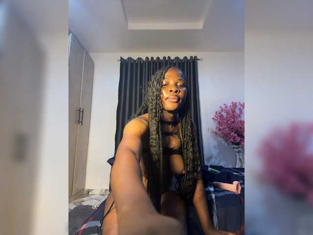 Ebonnyy live cam on BongaCams