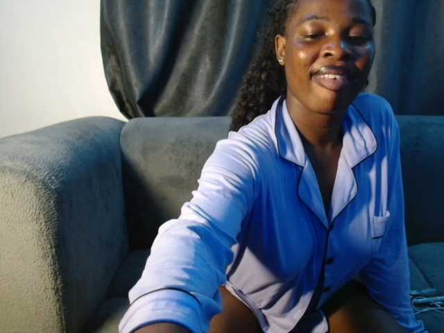 Ebonnyy live cam on BongaCams