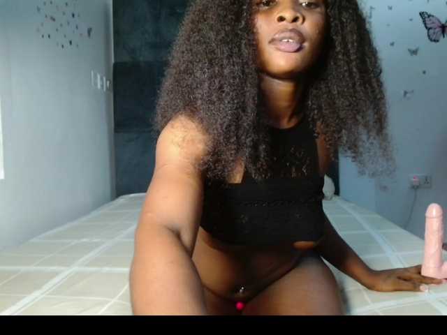 Ebonnyy live cam on BongaCams