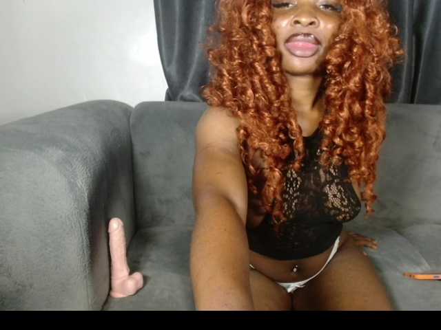 Ebonnyy live cam on BongaCams