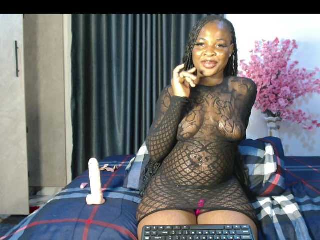 Ebonnyy live cam on BongaCams