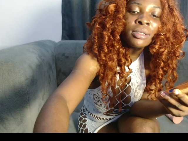 Ebonnyy live cam on BongaCams