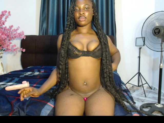 Ebonnyy live cam on BongaCams