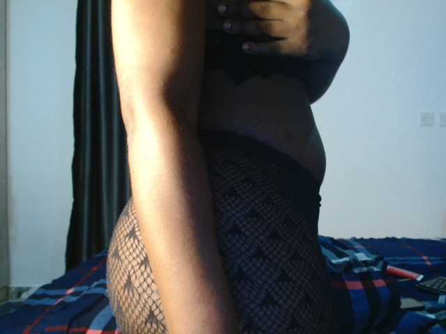 Ebonnyy live cam on BongaCams