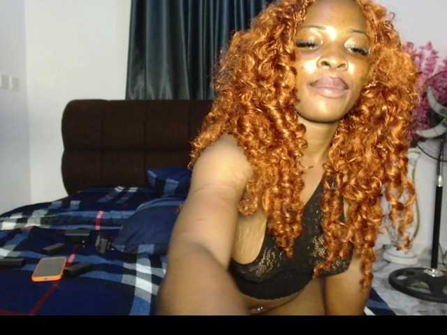 Ebonnyy live cam on BongaCams