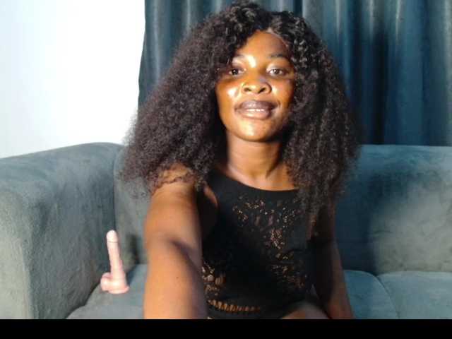 Ebonnyy live cam on BongaCams