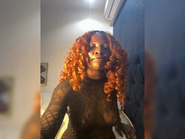 Ebonnyy live cam on BongaCams