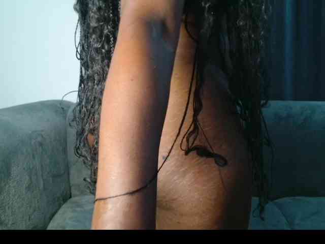 Ebonnyy webcam