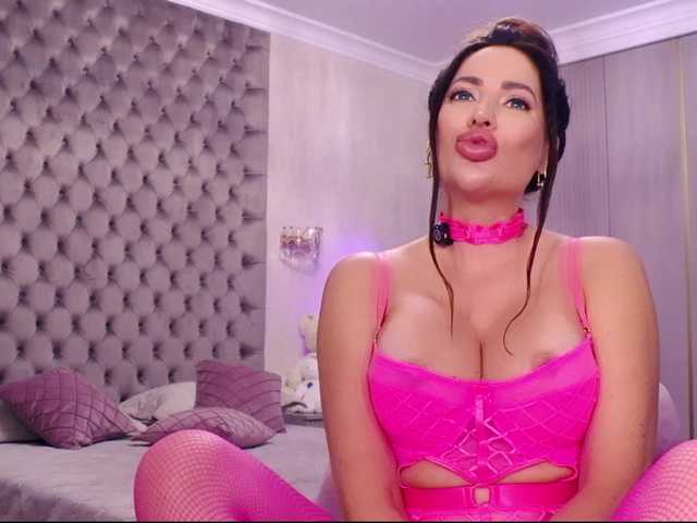 TianaPosh live webcam show
