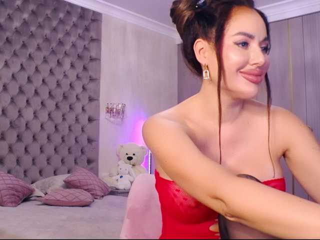 TianaPosh live cam preview