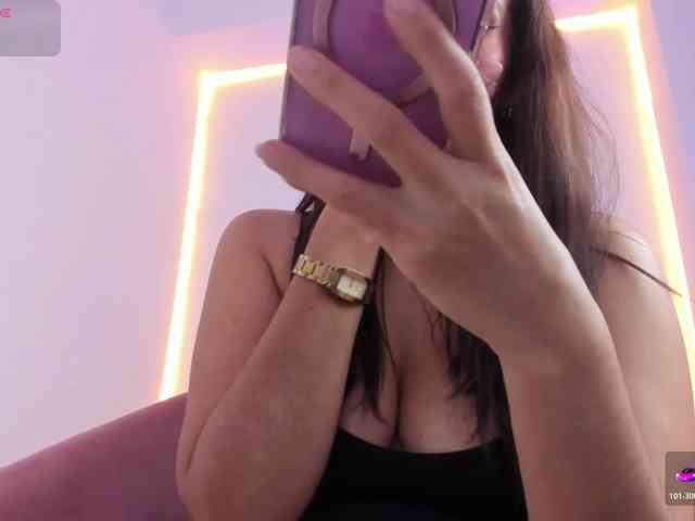 AnnaRoss