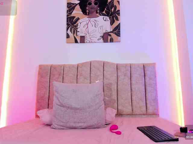 AnnaRoss webcam