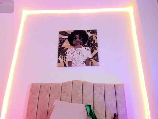 AnnaRoss webcam