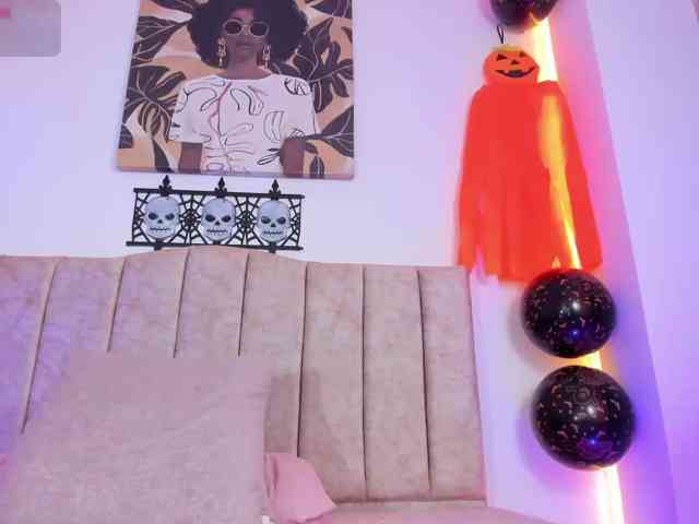 AnnaRoss